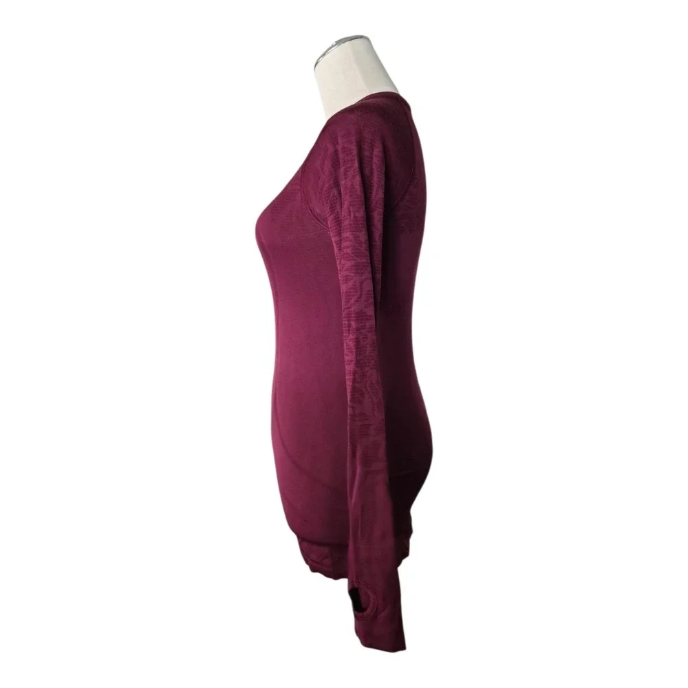 Lululemon Swiftly Tech Long Sleeve Size 4 Burgundy Rose Floral Jacquard Running